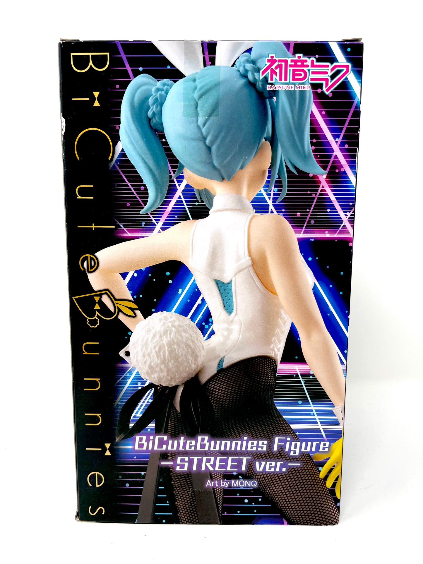 FuRyu - Bicute Bunnies Hatsune Miku (Street ver.) Figure
