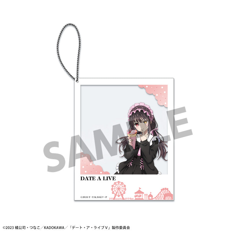 Date a Live V (Amusement Park Date ver.) Polaroid-style Acrylic Keychain [Kurumi Tokisaki]