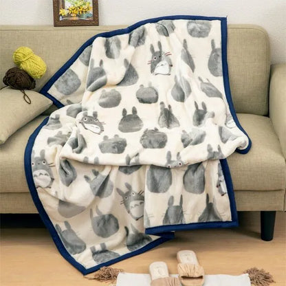 My Neighbor Totoro Polyester Meyer Half Blanket [Big Totoro Silhouette]