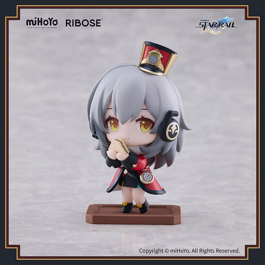 Honkai: Star Rail "Welcome to Train Tea Party" Chibi Figure [(Female) Trailblazer]