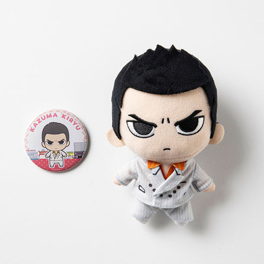[ESTIMATED ARRIVAL MAR 2026] Yakuza 0 Character Nui Plush & Tin Badge Set [Kazuma Kiryu]