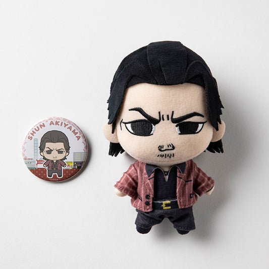 [ESTIMATED ARRIVAL MAR 2026] Yakuza 4 Character Nui Plush & Tin Badge Set [Shun Akiyama]