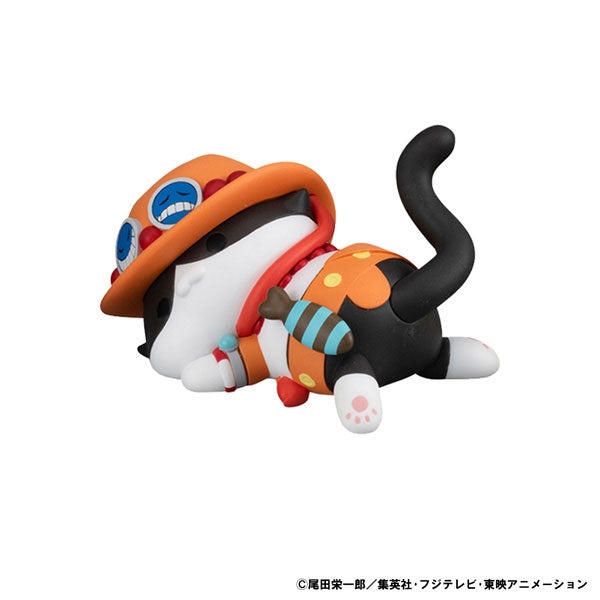 MEGA CAT PROJECT ONE PIECE Oyasumi Nyan Piece Nya-n! Petari! Blind Box