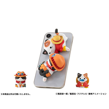 MEGA CAT PROJECT ONE PIECE Oyasumi Nyan Piece Nya-n! Petari! Blind Box