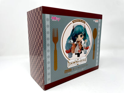 Nendoroid #2339 - Snow Miku 2024 Winter Delicacy Ver. [Vocaloid]