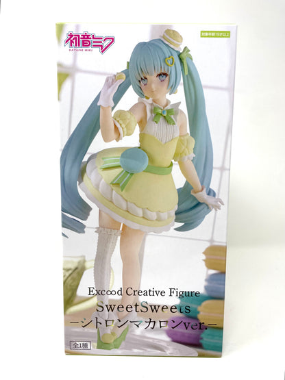 FuRyu - Exceed Creative SweetsSweets Hatsune Miku Figure (Citron Macaron Ver.)