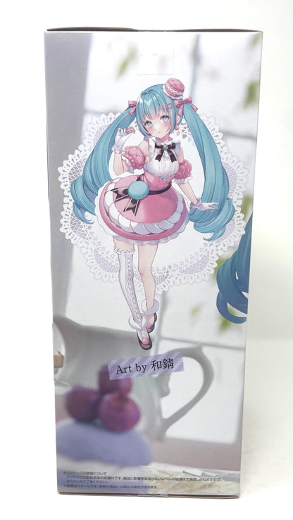 FuRyu - Exceed Creative SweetsSweets Hatsune Miku Figure (Macaron Ver.)