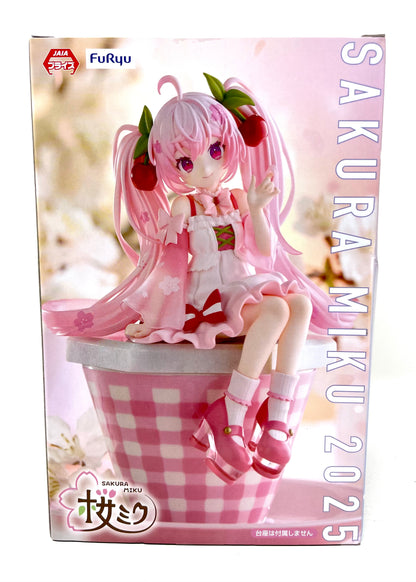 FuRyu - Sakura Miku (2025 ver.) Noodle Stopper Figure